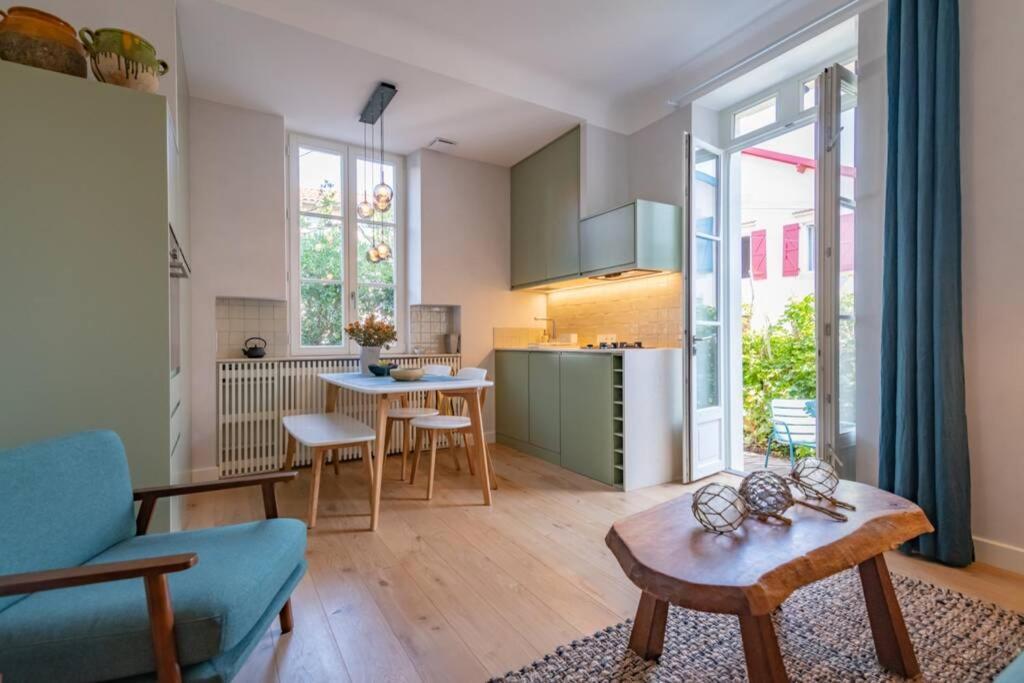 Cote Des Basques, Terrasse, Confort Et Qualite Biarritz Bagian luar foto